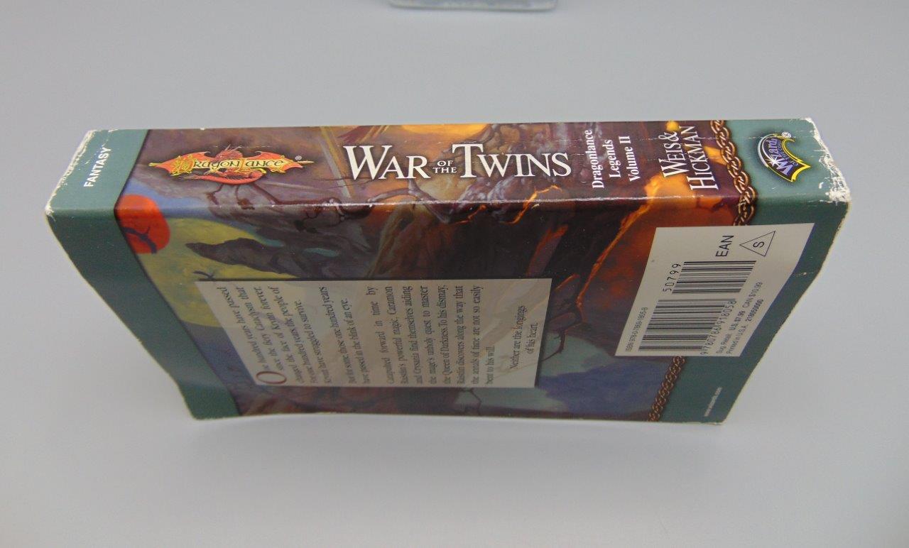 War Of The Twins (Dragonlance Legends) By Margaret Weis And Tracy Hickman – Good Condition
