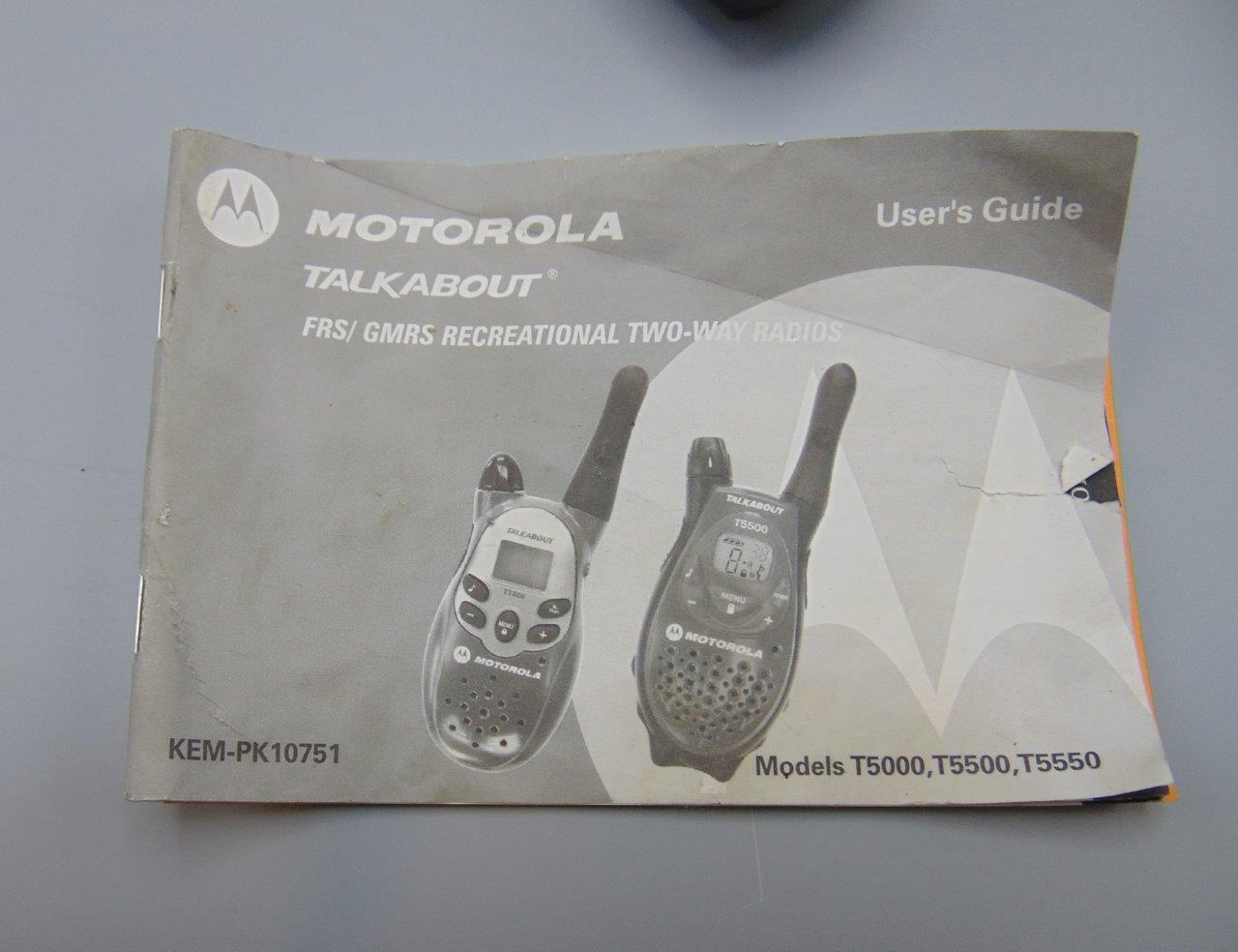 Lot of 2 Walkie Talkies Motorola Talkabout FRS/GMRS Recreational Two